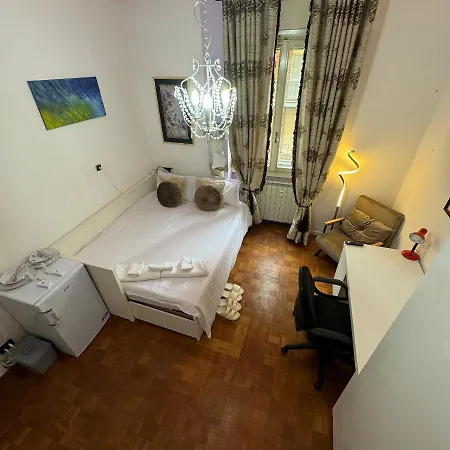 Quarto em Acomodações Particulares Fenice *